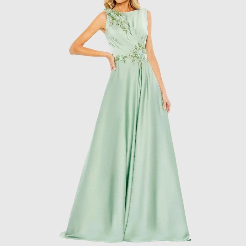 Mac Duggal Green Floral Applique Sleeveless A Line Gown 20365 Women’s Sz 12